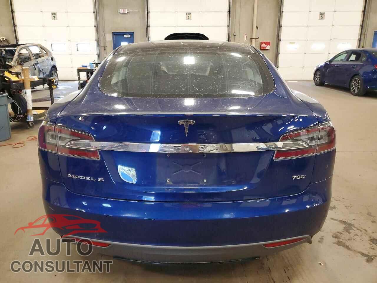 TESLA MODEL S 2015 - 5YJSA1S27FF090736