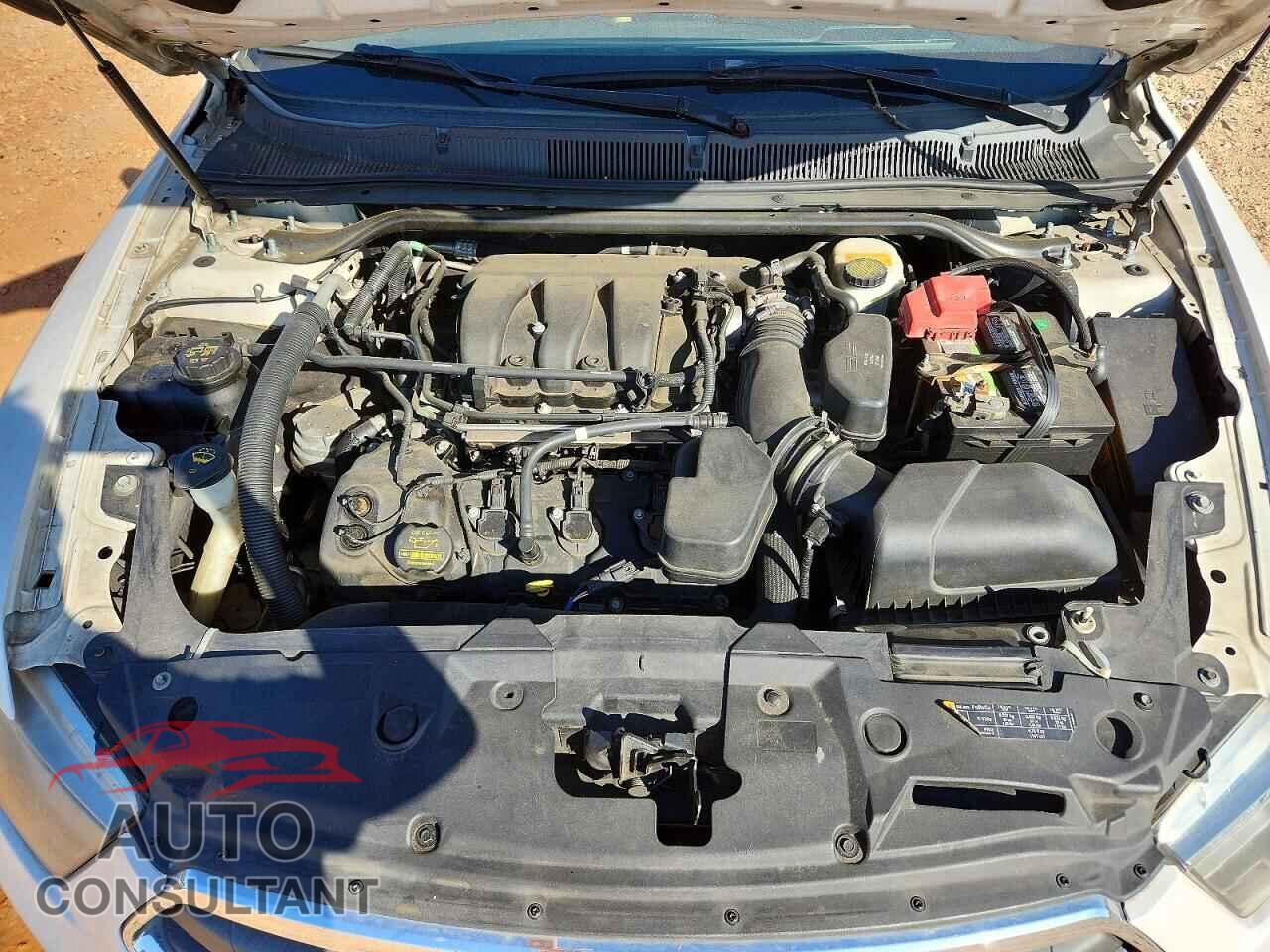 FORD TAURUS 2013 - 1FAHP2E85DG149516