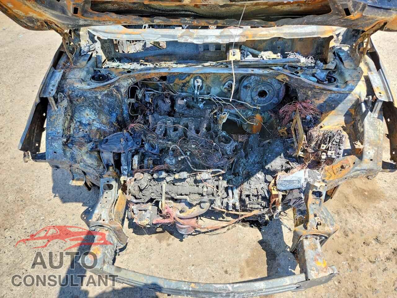 KIA SORENTO 2017 - 5XYPHDA58HG307480