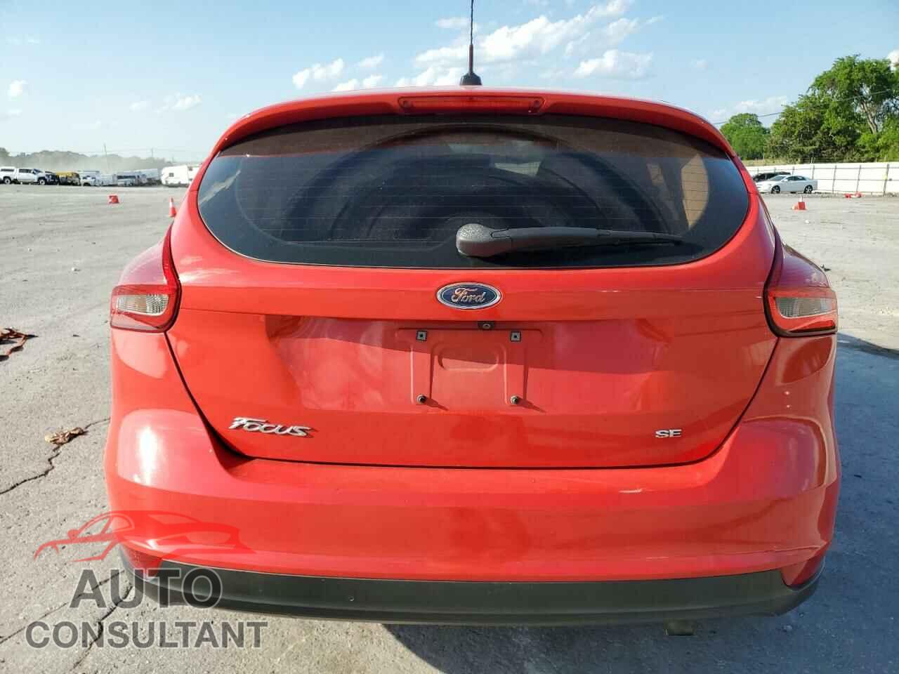 FORD FOCUS 2017 - 1FADP3K26HL248153