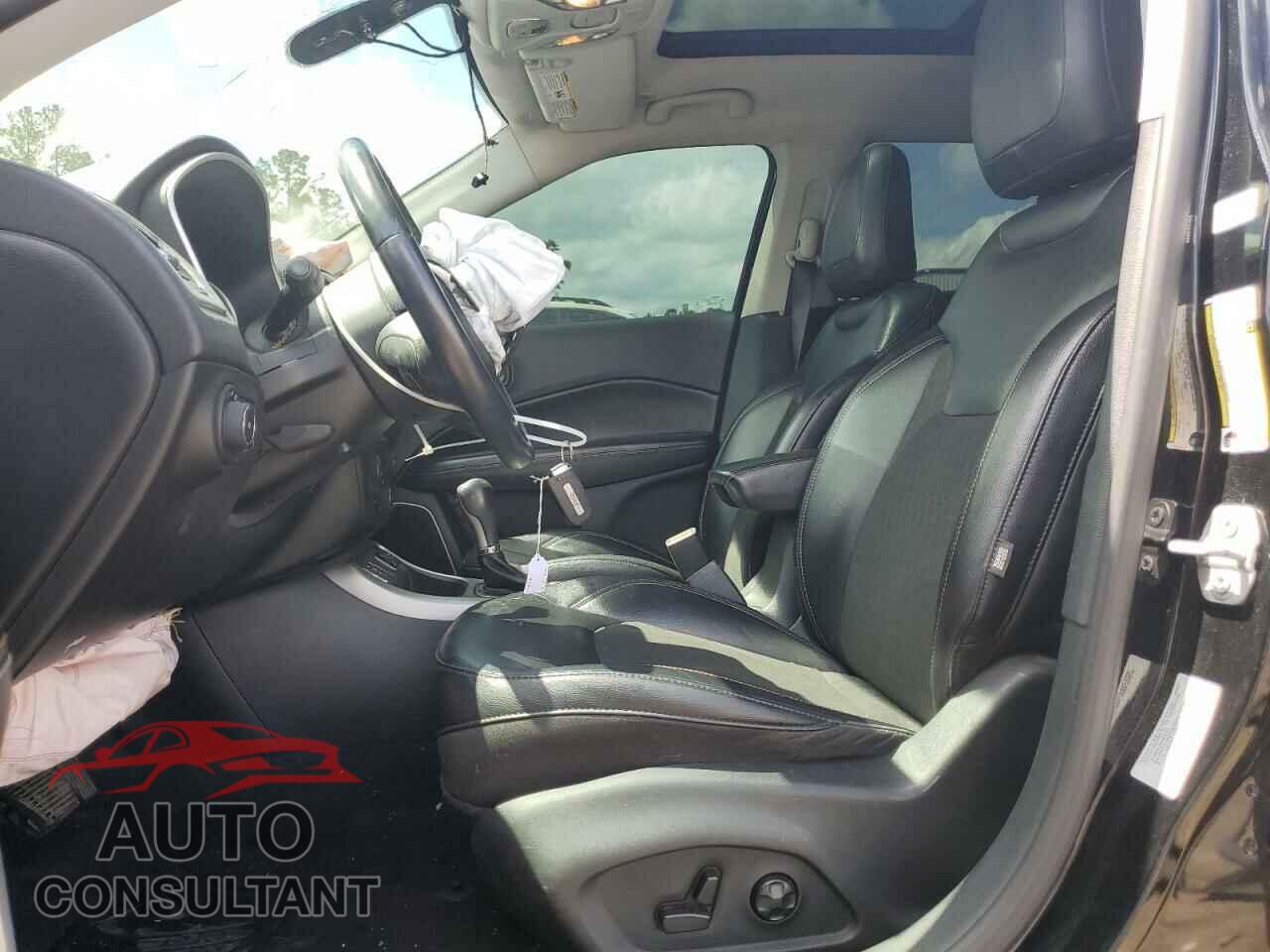 JEEP COMPASS 2017 - 3C4NJCBB1HT658654