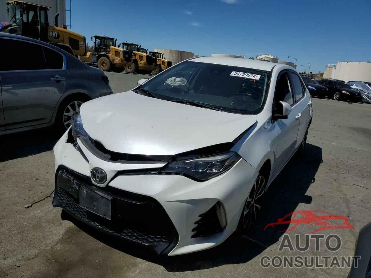 TOYOTA COROLLA 2018 - 5YFBURHE8JP824448