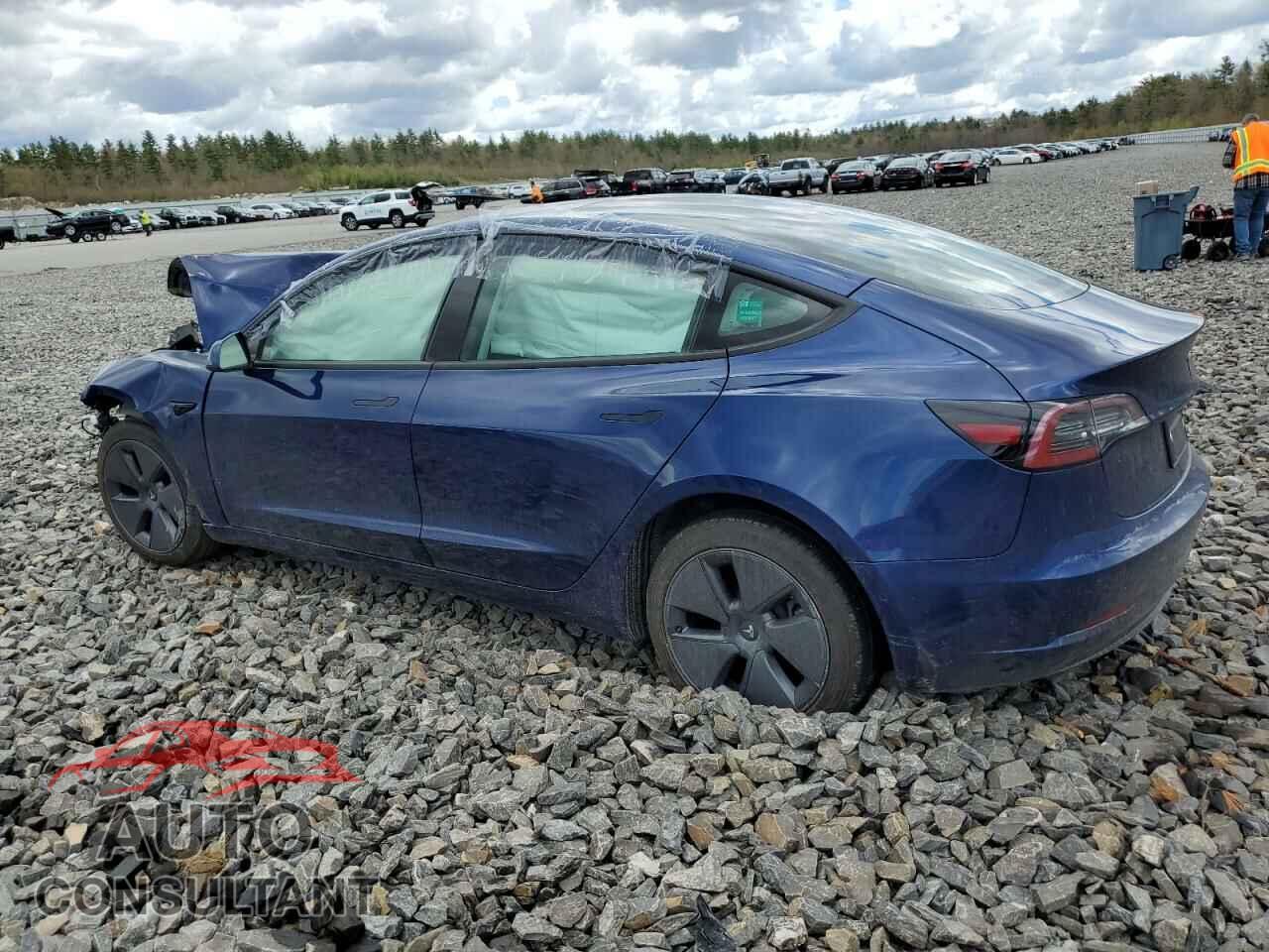 TESLA MODEL 3 2022 - 5YJ3E1EB7NF207041