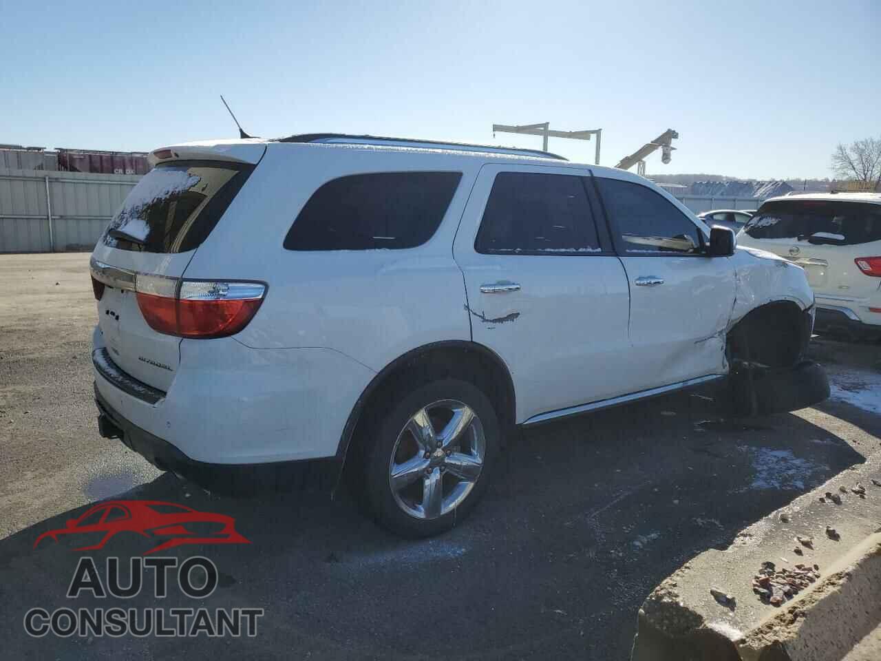 DODGE DURANGO 2013 - 1C4SDJET1DC557025