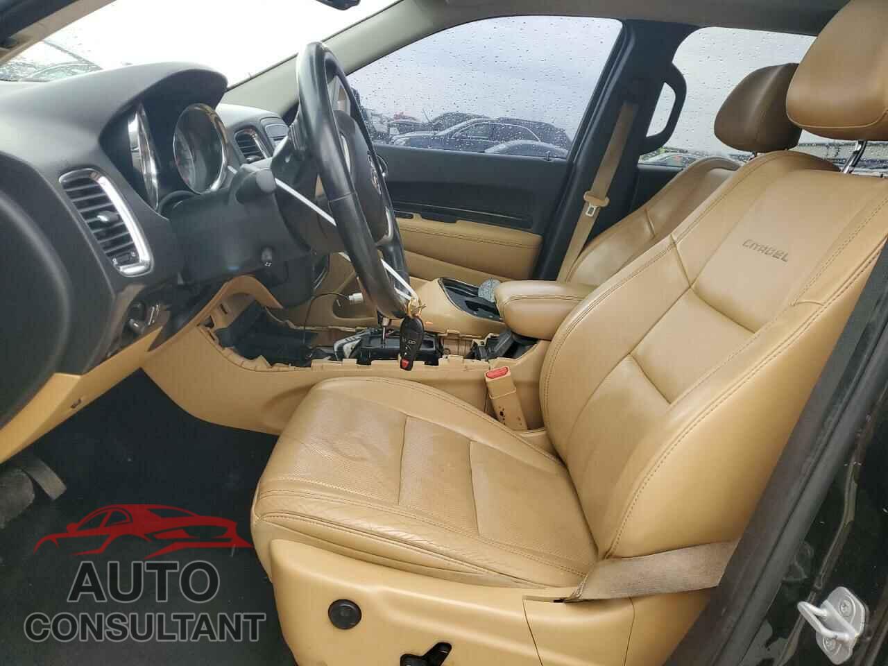DODGE DURANGO 2013 - 1C4SDJET0DC616002