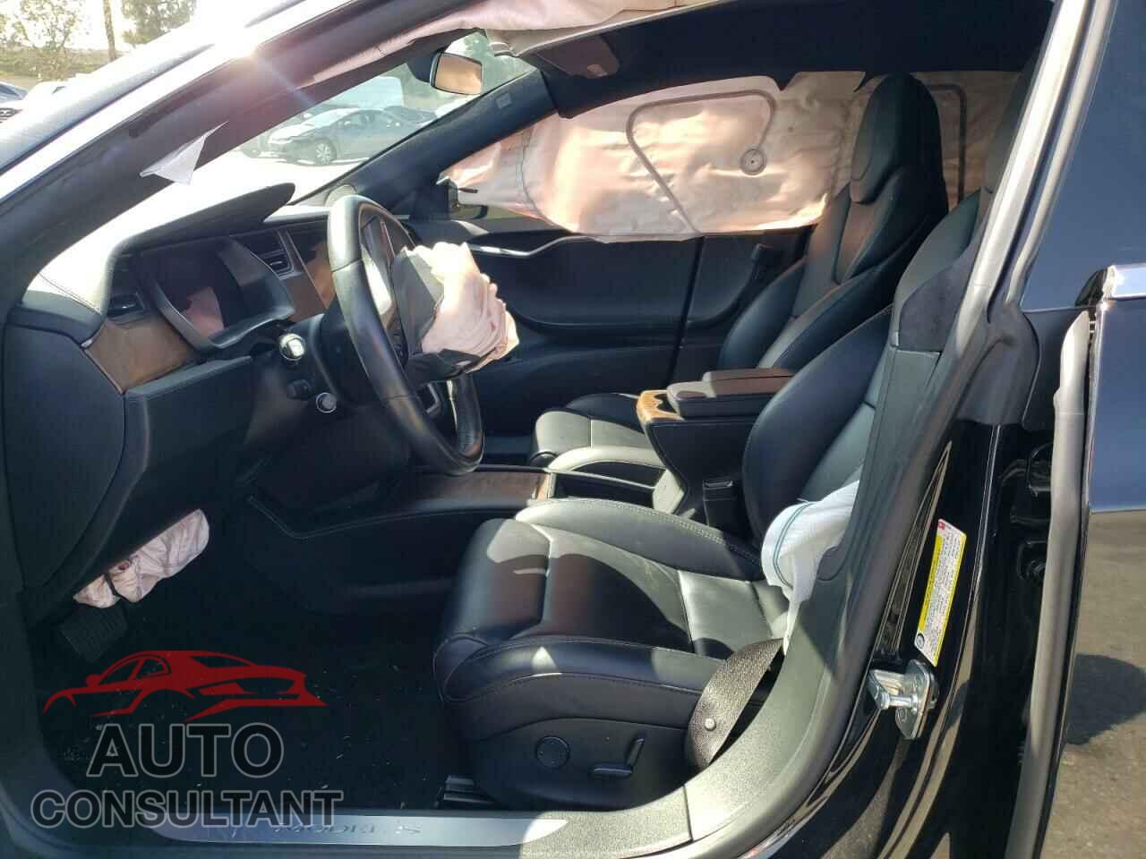 TESLA MODEL S 2018 - 5YJSA1E23JF273748