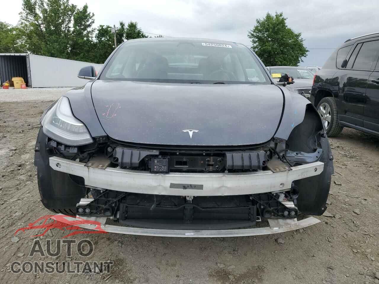 TESLA MODEL 3 2020 - 5YJ3E1EB7LF666745