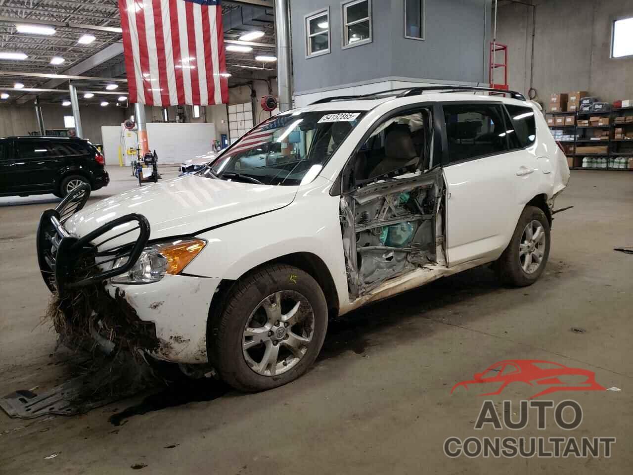 TOYOTA RAV4 2011 - JTMBF4DV5B5041735
