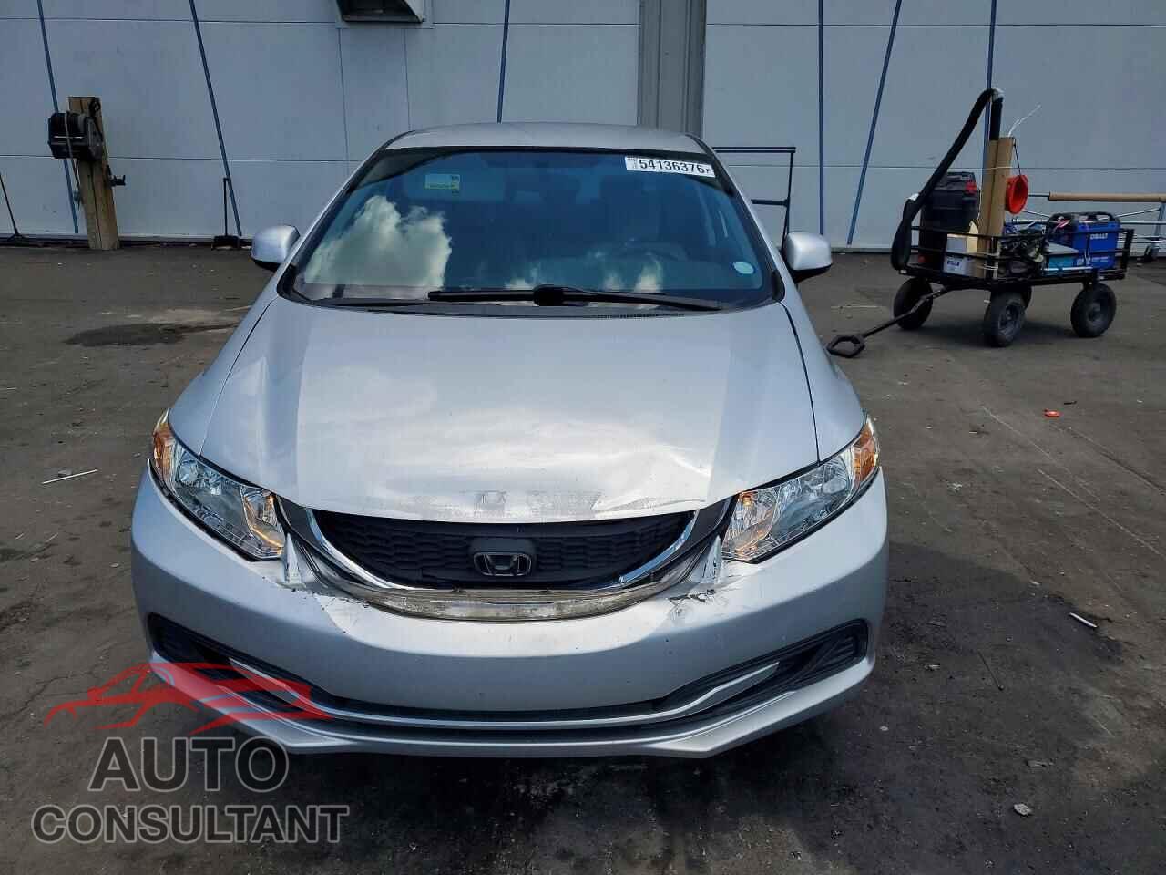 HONDA CIVIC 2013 - 19XFB2F57DE047445