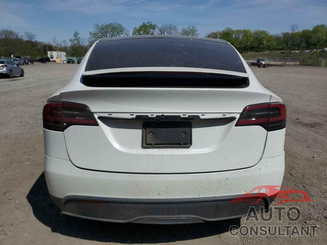 TESLA MODEL X 2023 - 7SAXCAE58PF405683