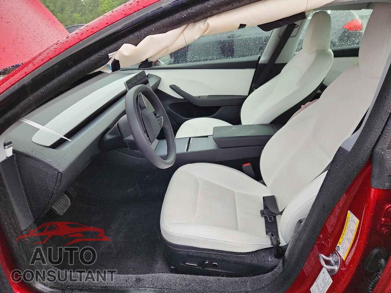 TESLA MODEL 3 2025 - 5YJ3E1EA9SF041012