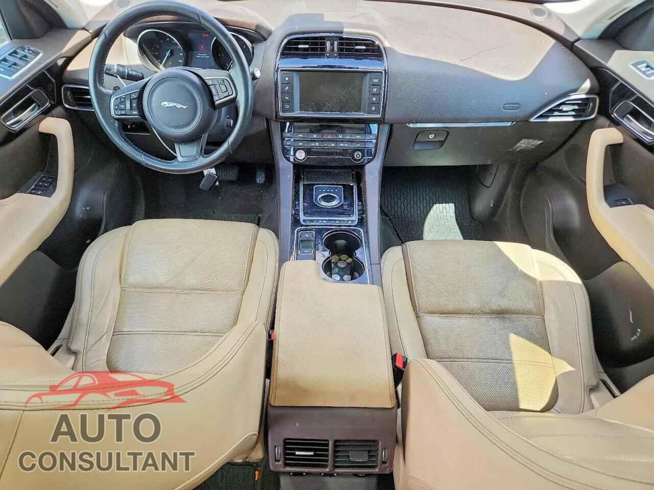 JAGUAR F-PACE 2017 - SADCK2BN5HA099727