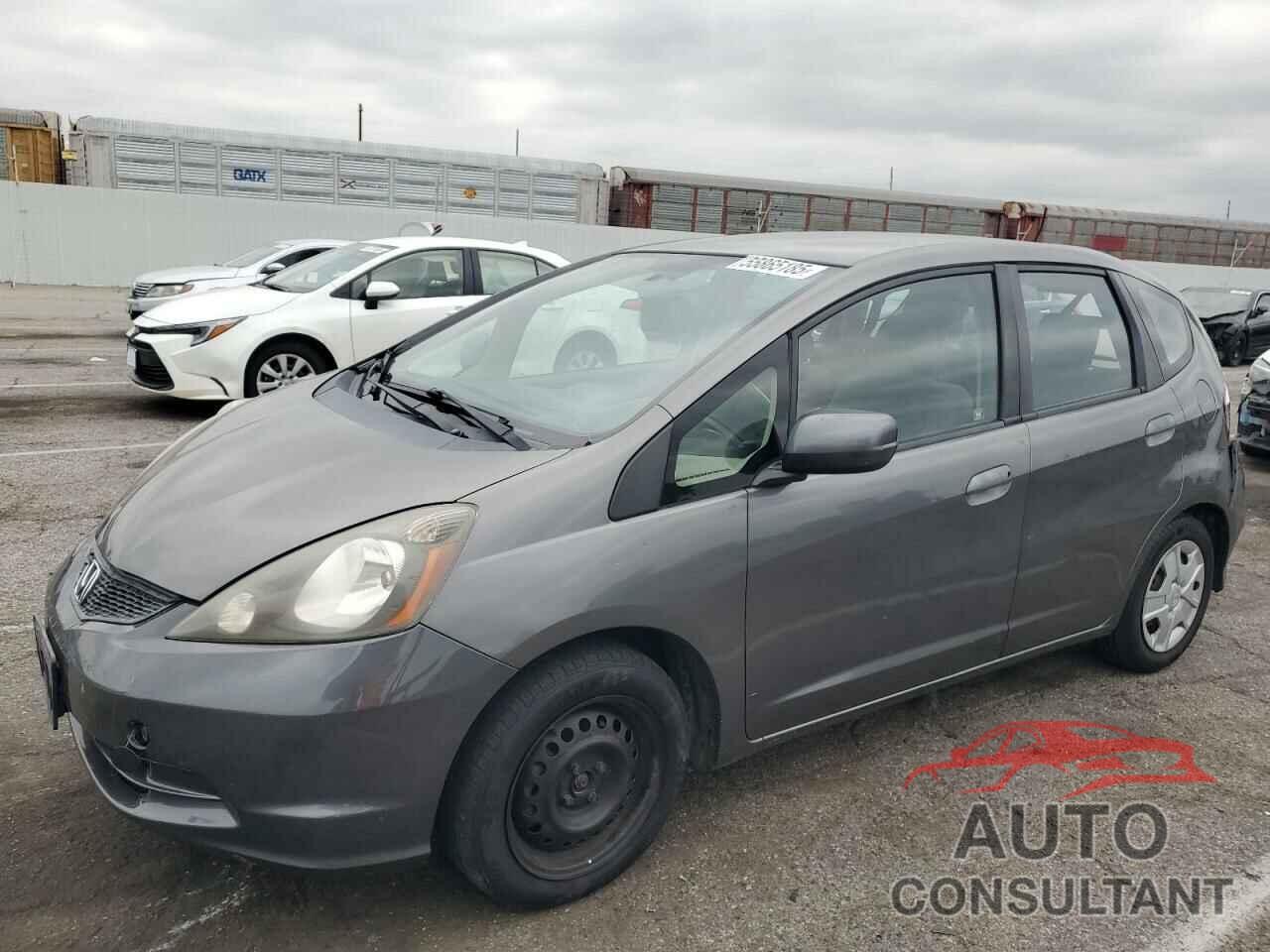 HONDA FIT 2013 - JHMGE8H38DC034588