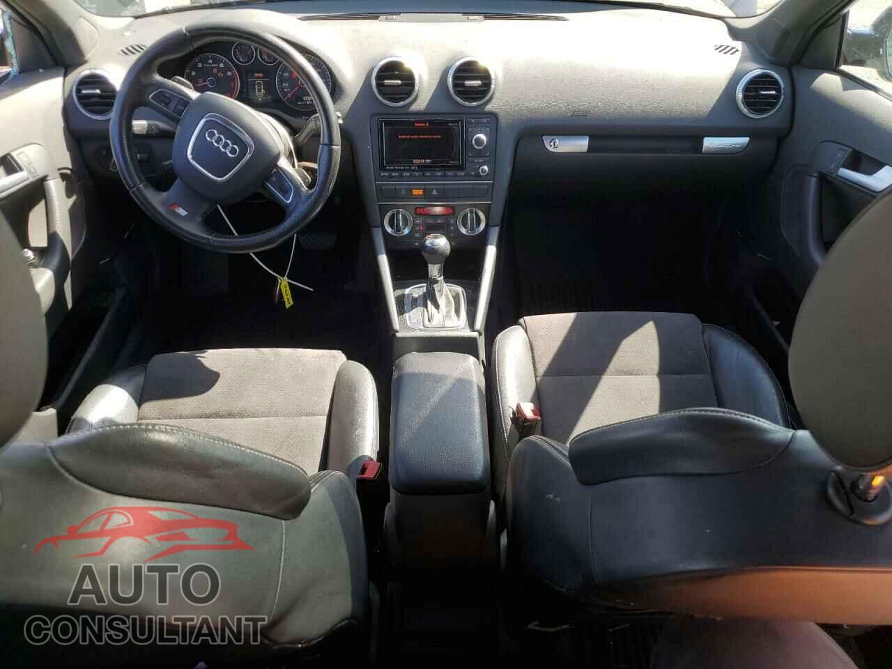AUDI A3 2013 - WAUMFAFM5DA011203