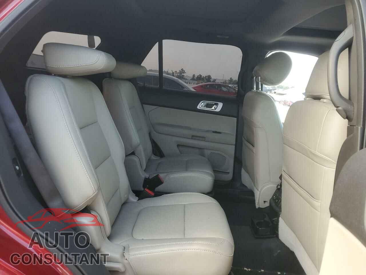 FORD EXPLORER 2015 - 1FM5K7F80FGA85522