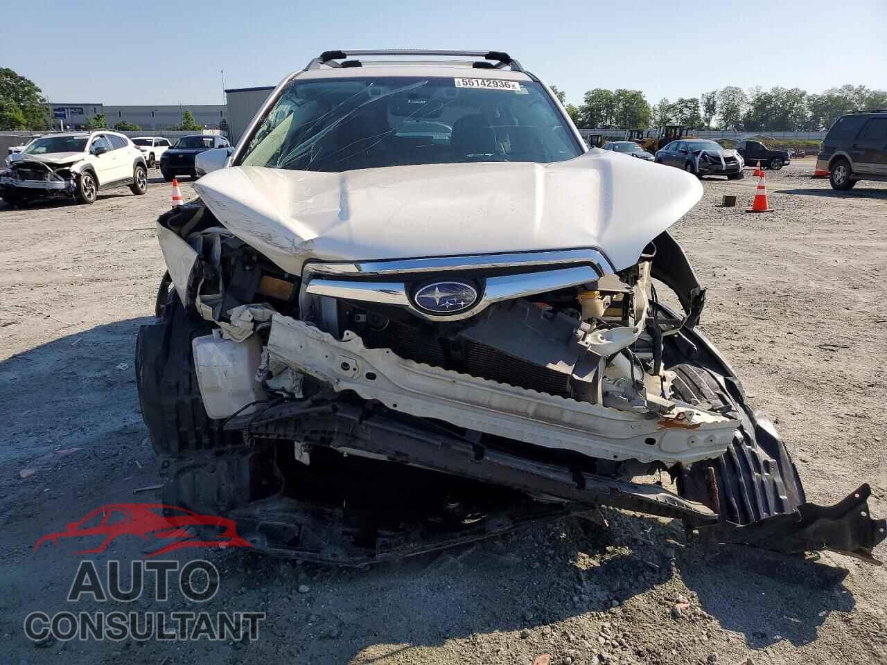 SUBARU FORESTER 2019 - JF2SKAUC0KH404175