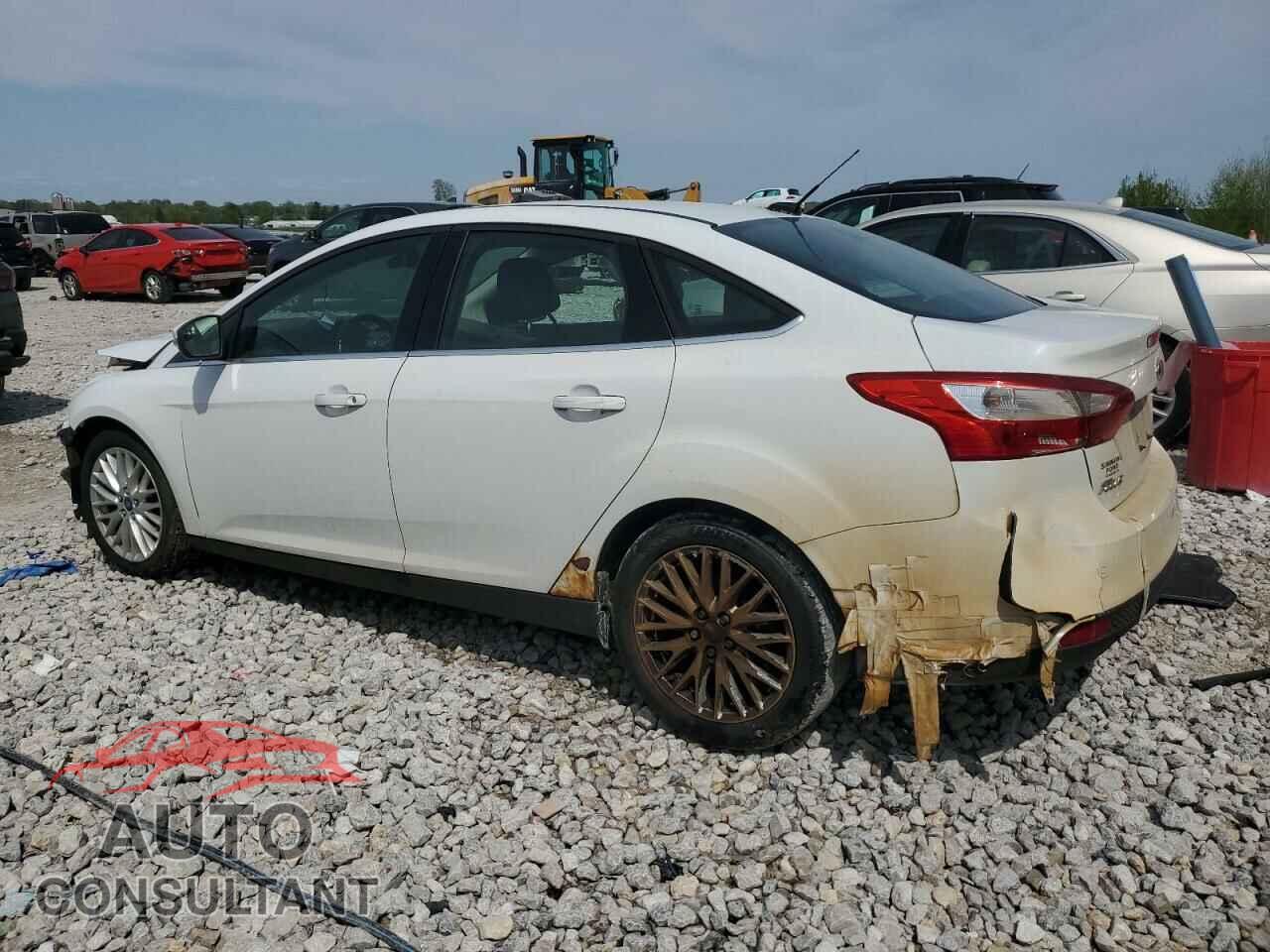 FORD FOCUS 2012 - 1FAHP3H27CL234599