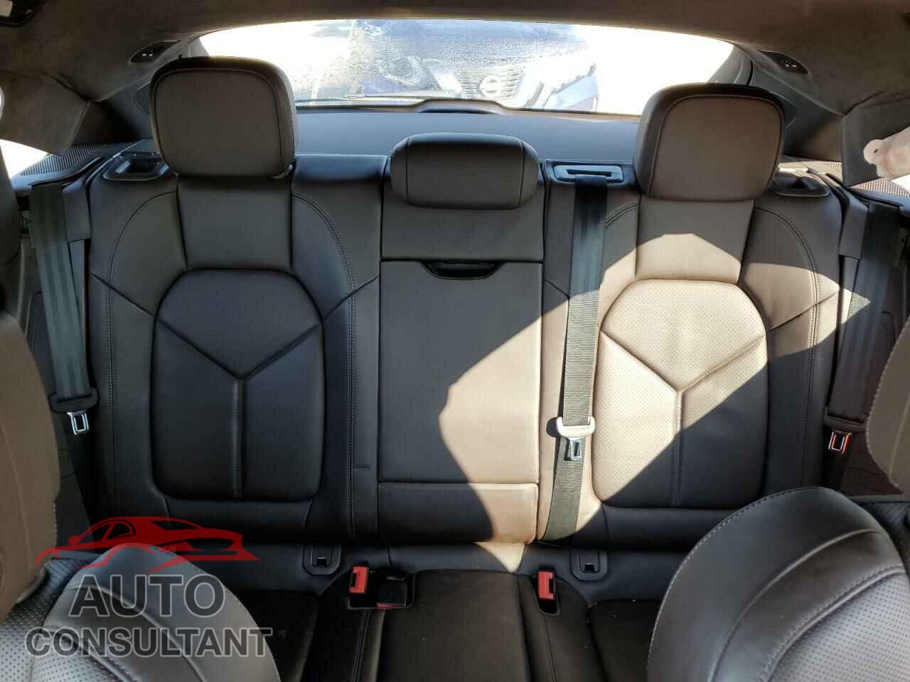 PORSCHE MACAN 2017 - WP1AF2A51HLB60616