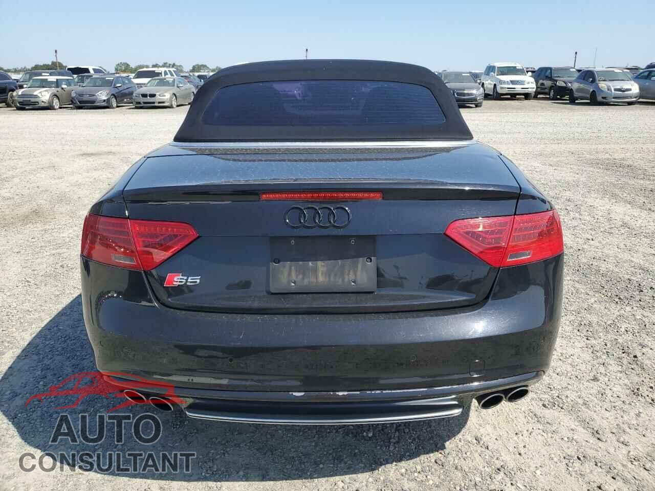 AUDI S5/RS5 2013 - WAUCGAFH2DN015567