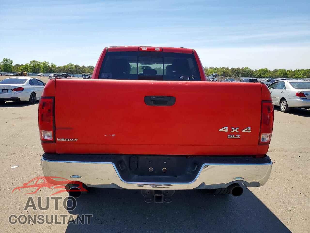 DODGE RAM 1500 2012 - 1C6RD7LT3CS126329