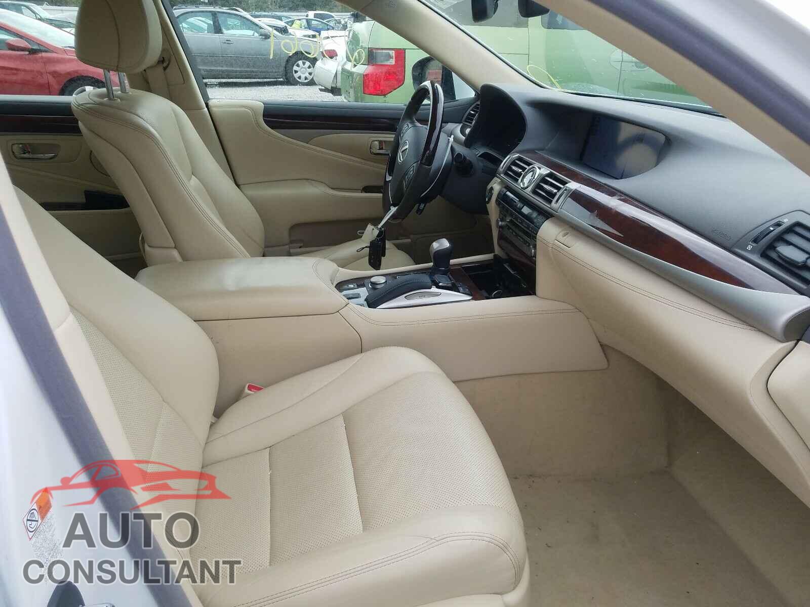 LEXUS LS460 2017 - JTHBL5EF9H5144055