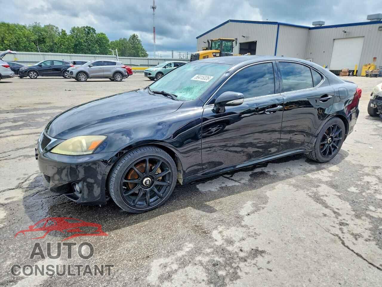 LEXUS IS 2012 - JTHBF5C20C5167028