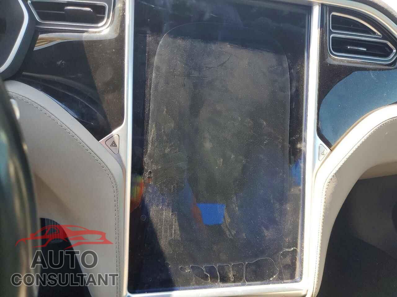 TESLA MODEL S 2015 - 5YJSA1E22FF120253