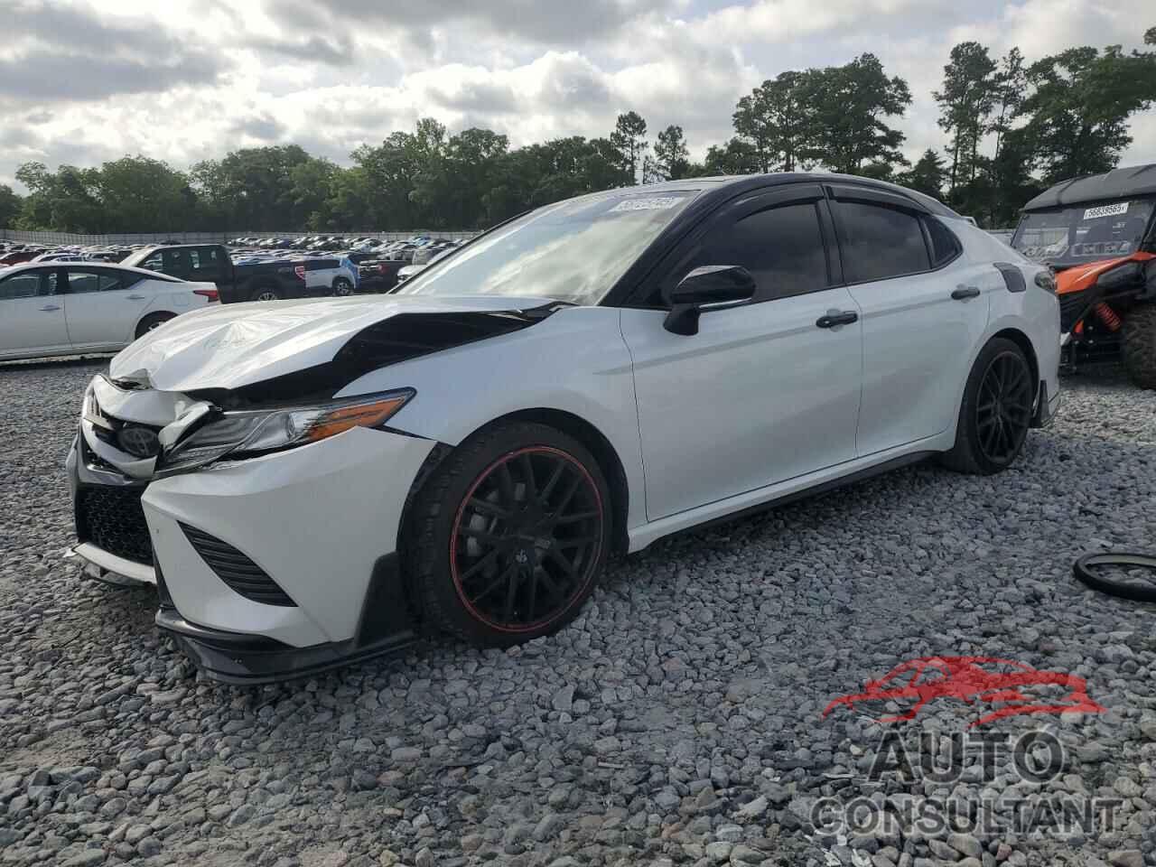 TOYOTA CAMRY 2019 - 4T1B61HK0KU290525