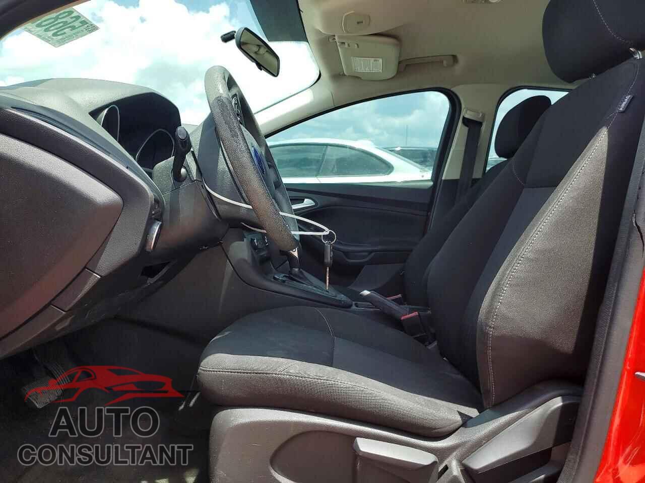 FORD FOCUS 2016 - 1FADP3F22GL391089
