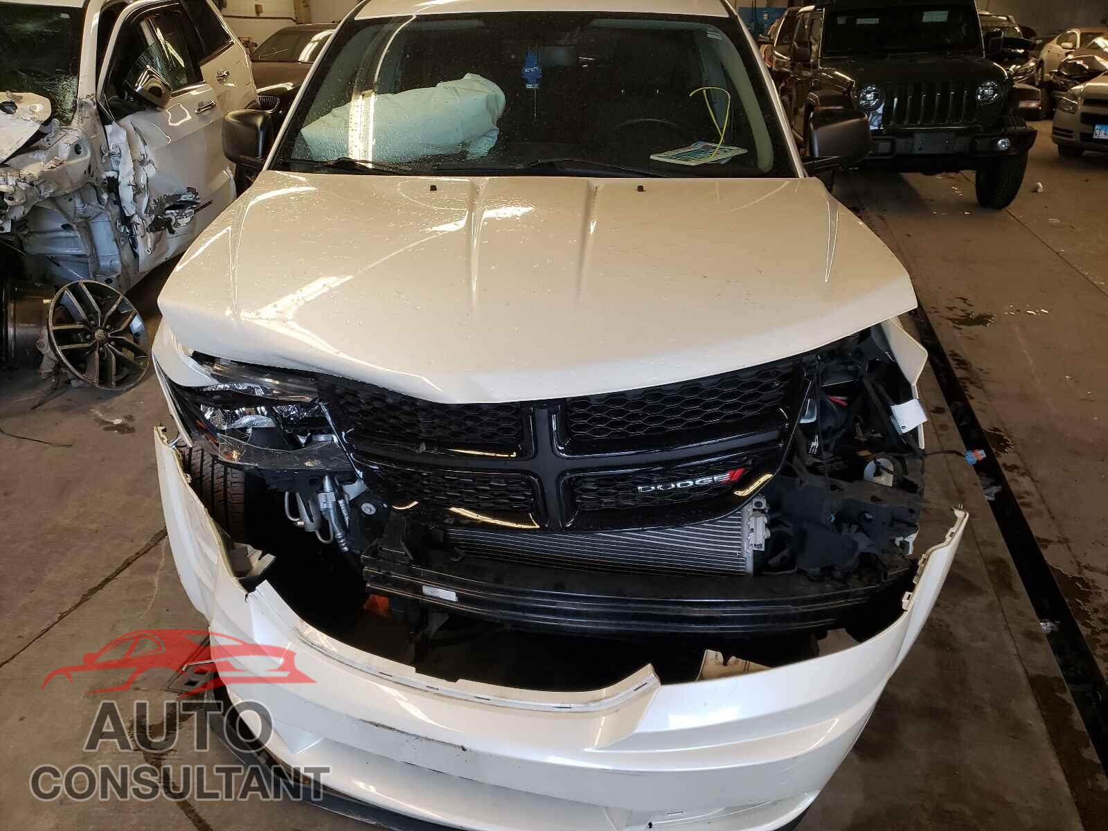 DODGE JOURNEY 2017 - 3C4PDCAB5HT708893