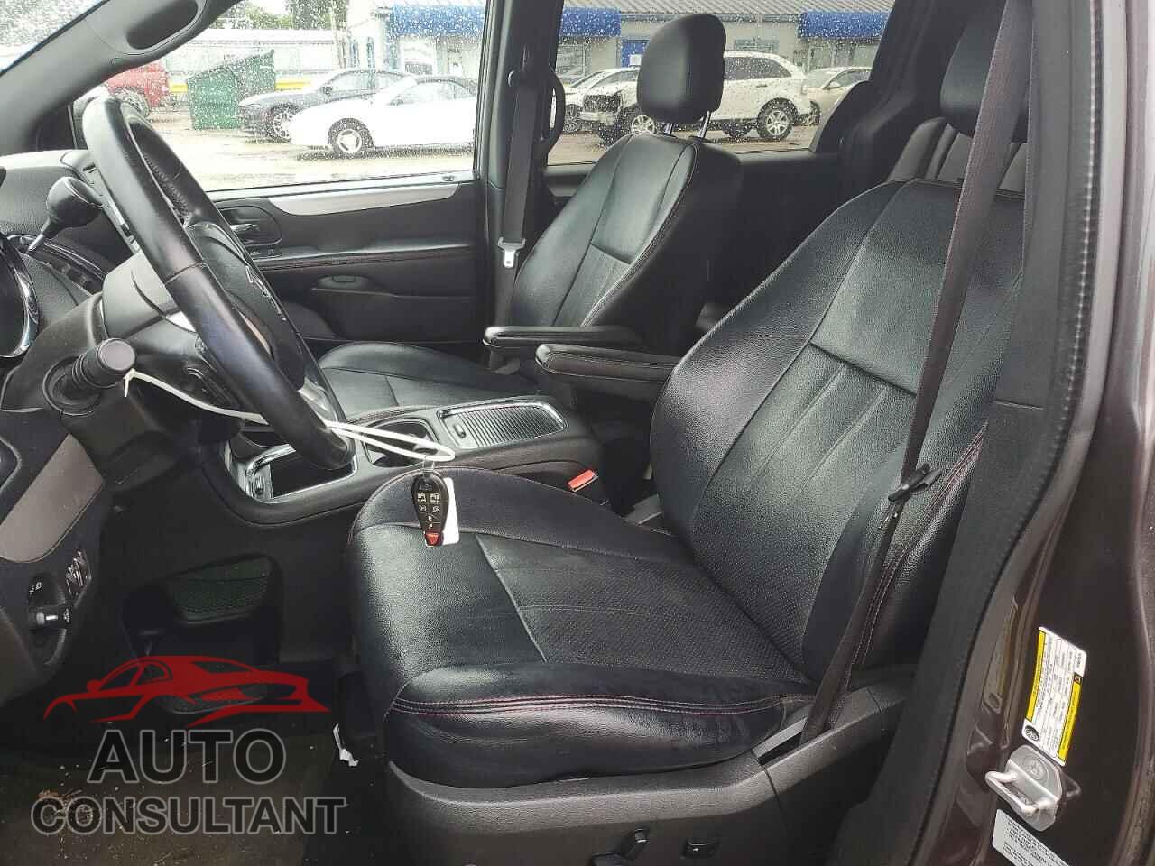 DODGE CARAVAN 2015 - 2C4RDGEG7FR667074
