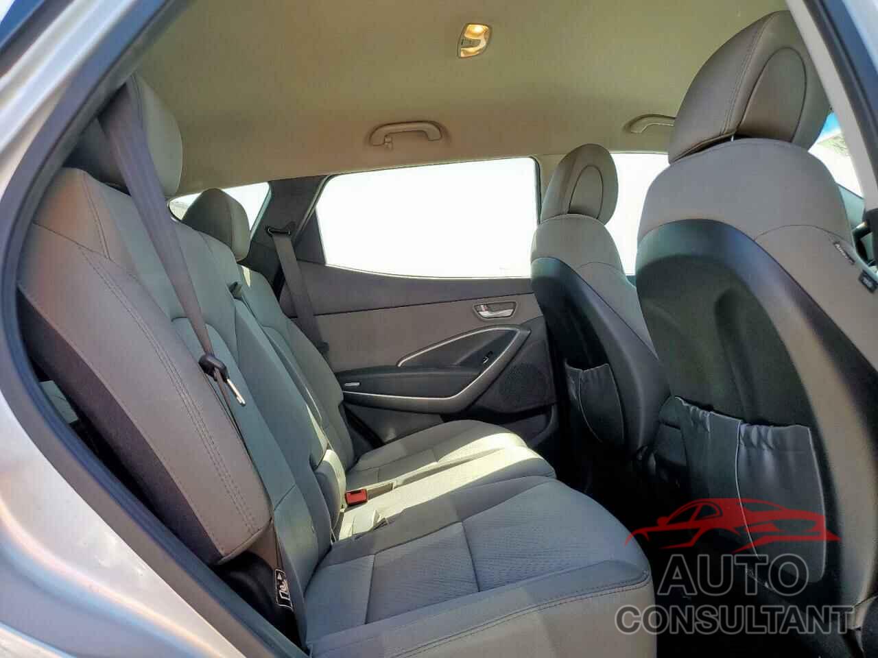 HYUNDAI SANTA FE 2016 - 5XYZU3LB9GG341587