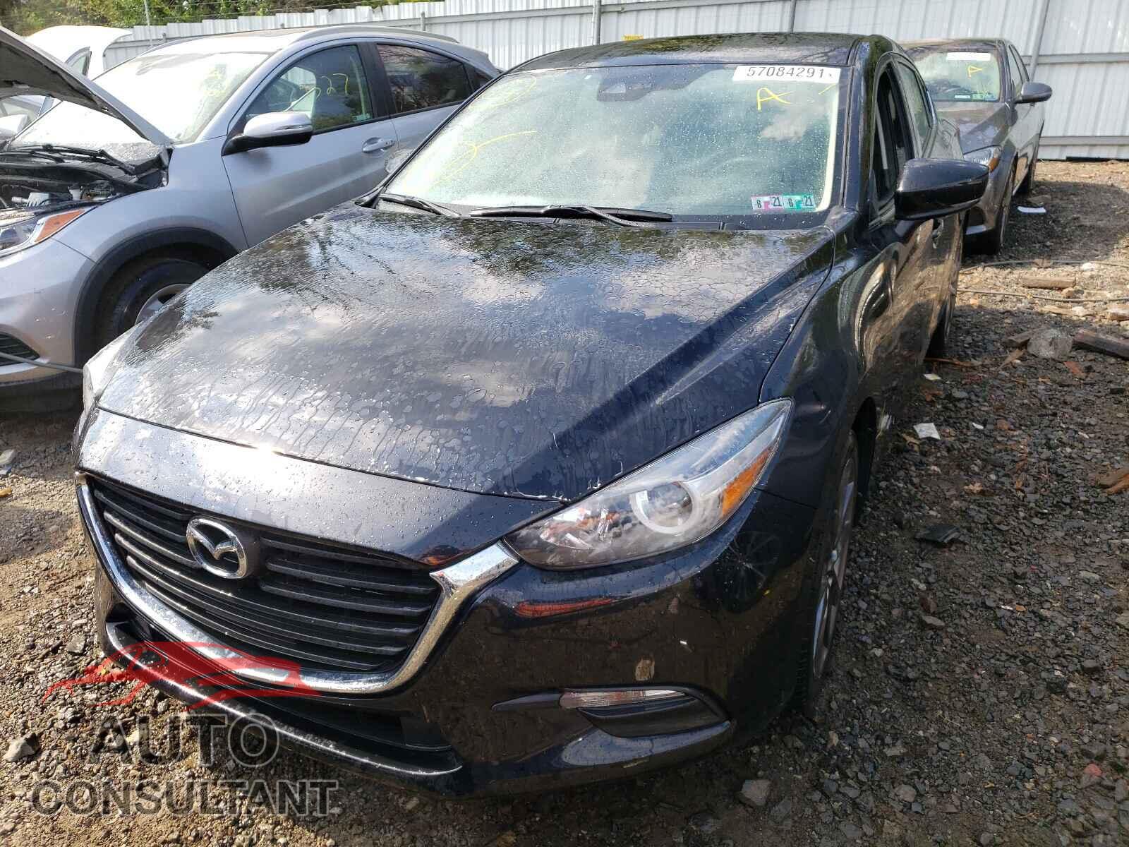 MAZDA 3 2018 - 3MZBN1V32JM236227
