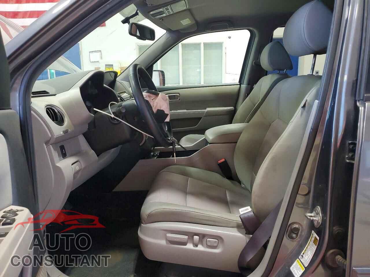 HONDA PILOT 2013 - 5FNYF4H41DB046525