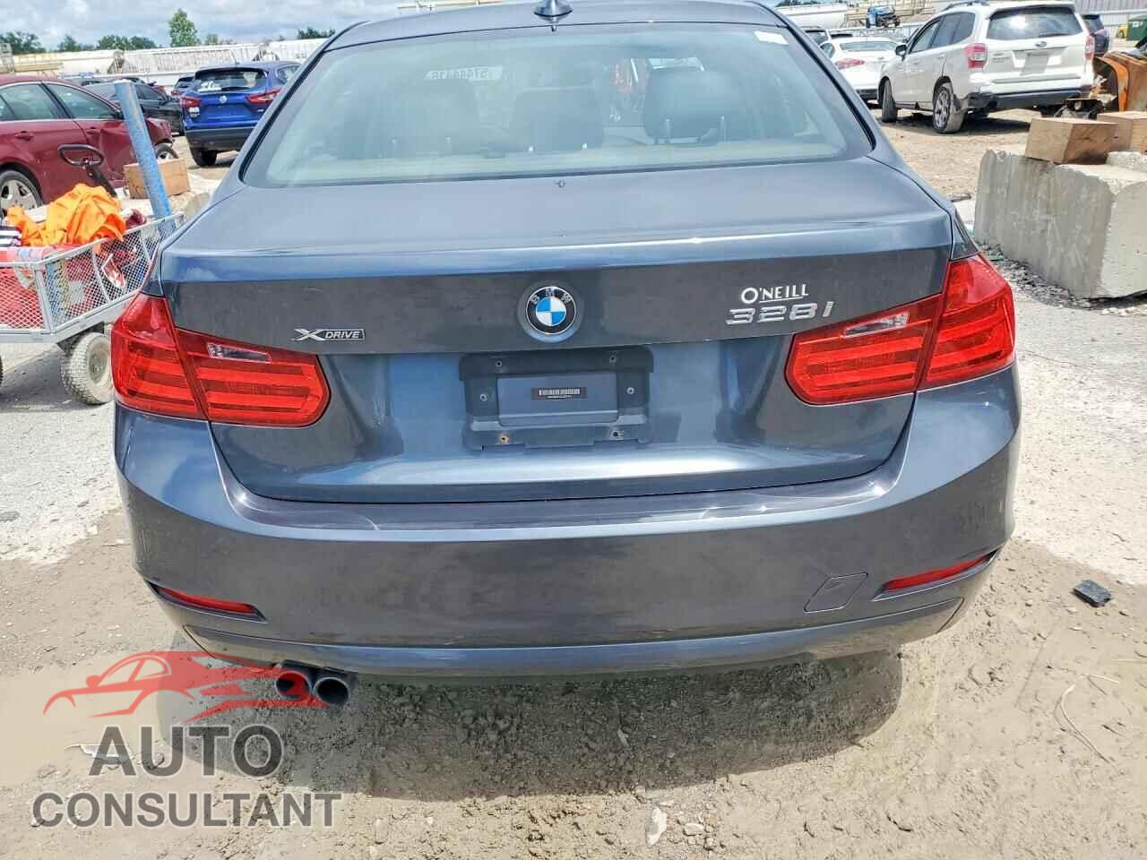 BMW 3 SERIES 2014 - WBA3B3C57EJ977974
