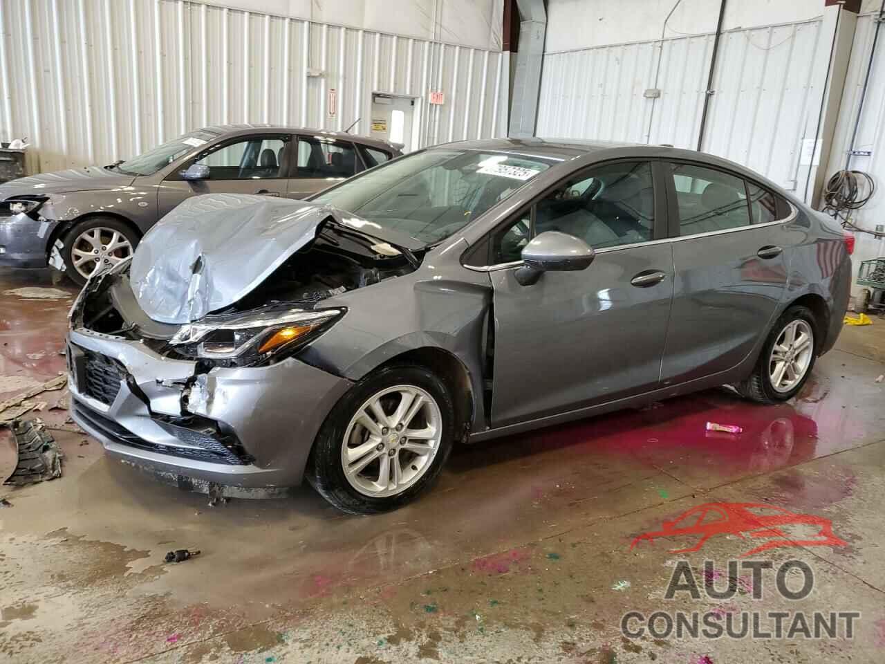 CHEVROLET CRUZE 2018 - 1G1BE5SM4J7237468