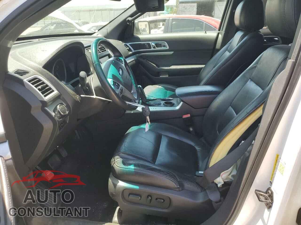 FORD EXPLORER 2013 - 1FM5K7D86DGB27837