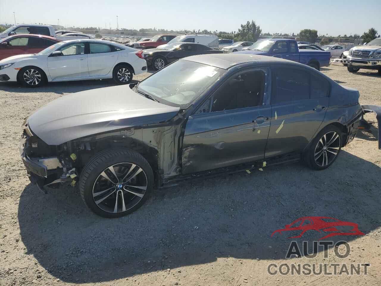 BMW 3 SERIES 2018 - WBA8B9G54JNU95856