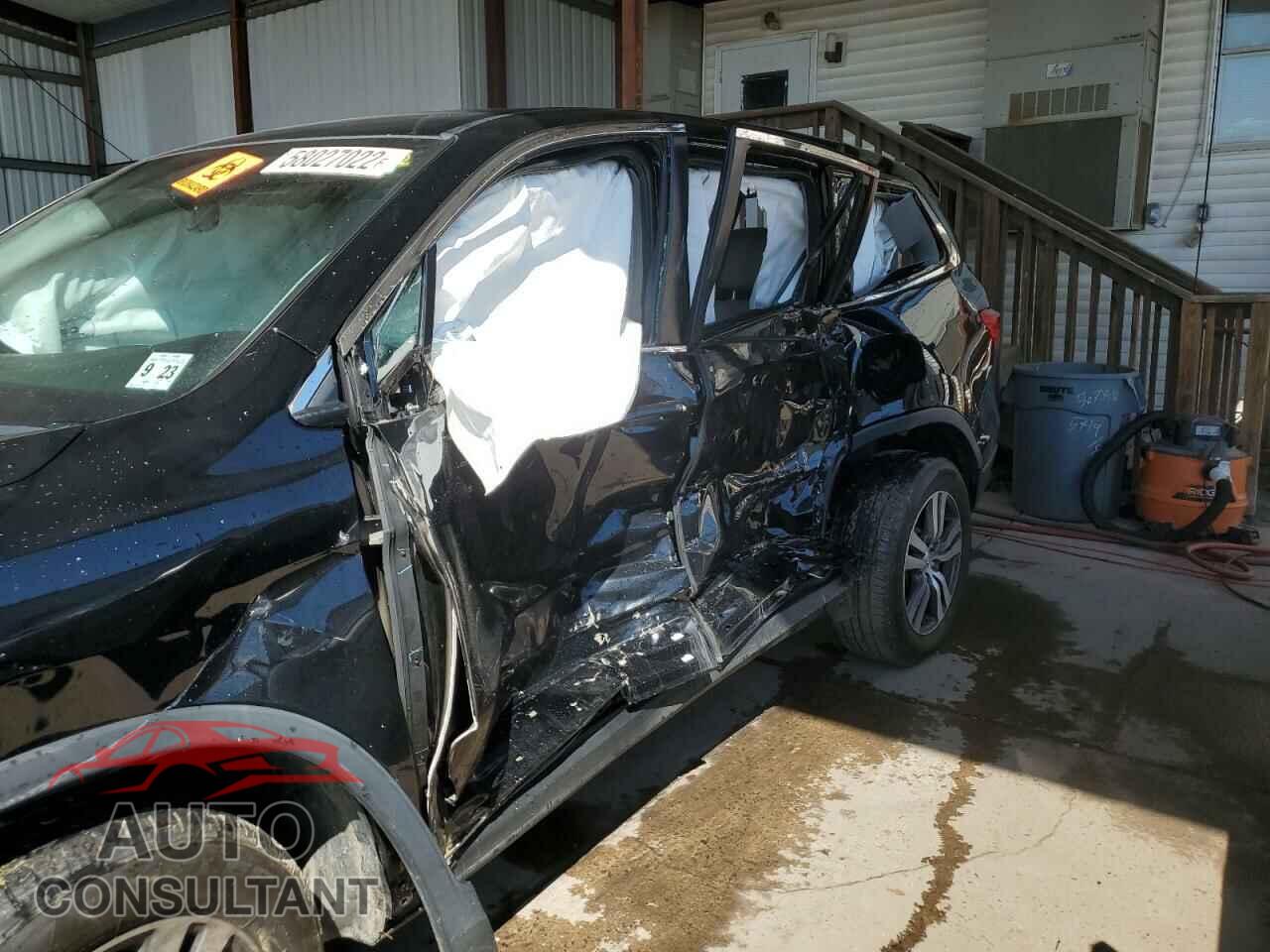 HONDA PILOT 2018 - 5FNYF6H31JB066224
