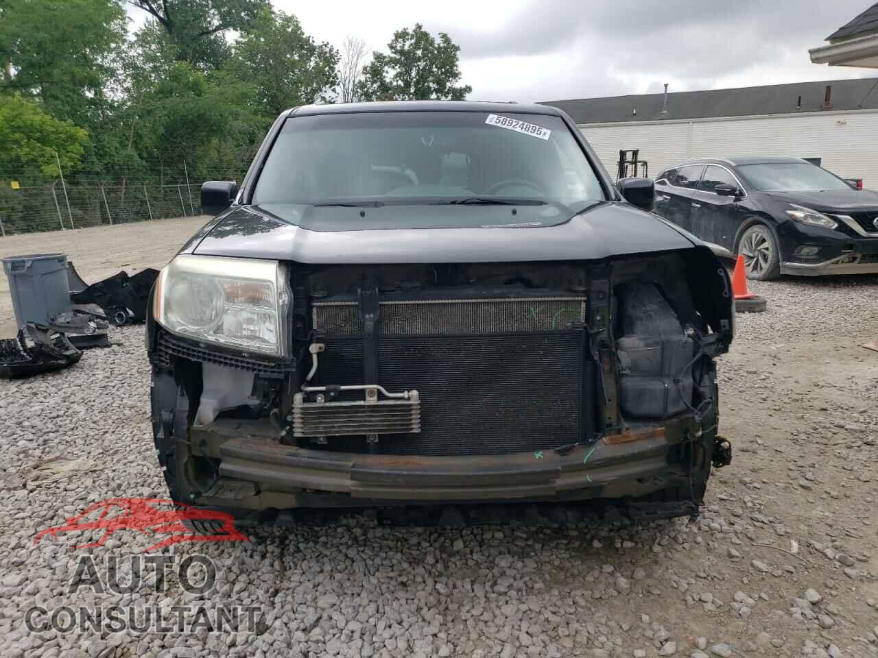 HONDA PILOT 2015 - 5FNYF4H58FB024193