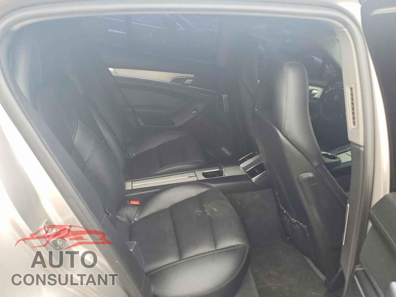 PORSCHE PANAMERA 2011 - WP0AA2A75BL011151