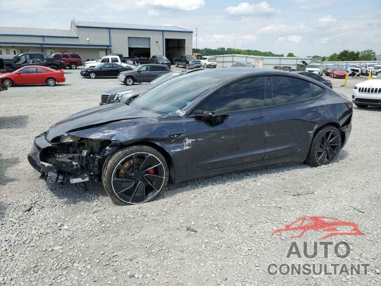 TESLA MODEL 3 2024 - 5YJ3E1ET8RF810658