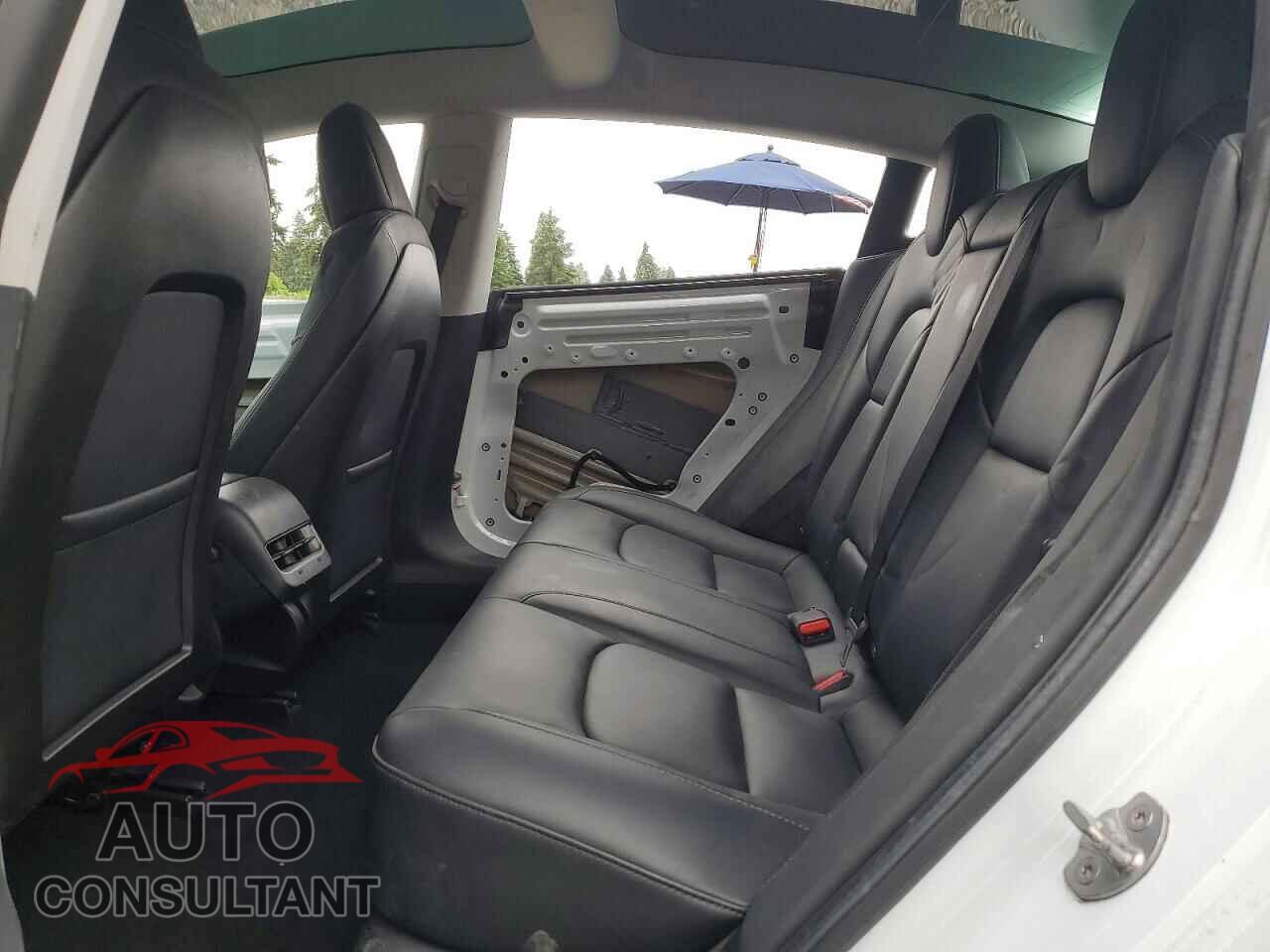 TESLA MODEL 3 2019 - 5YJ3E1EA1KF425169