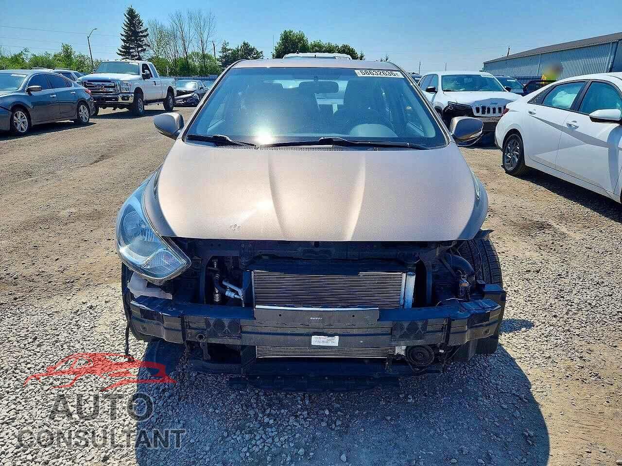 HYUNDAI ACCENT 2013 - KMHCU4AE4DU329930