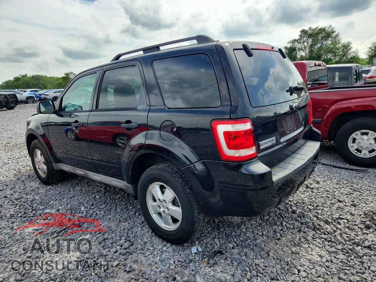 FORD ESCAPE 2009 - 1FMCU03709KB26429
