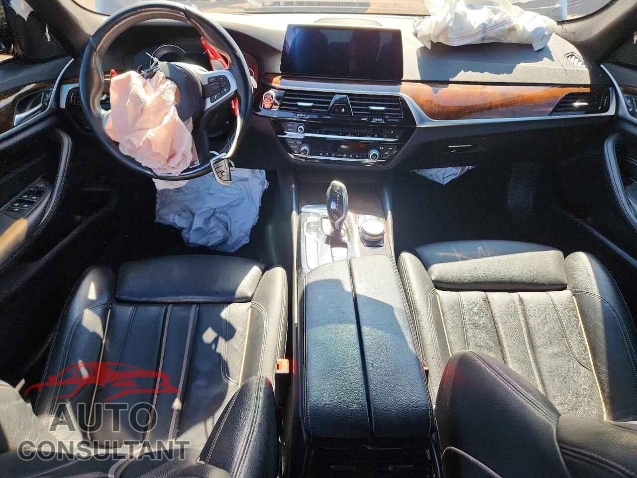 BMW 5 SERIES 2019 - WBAJE7C59KWW18467