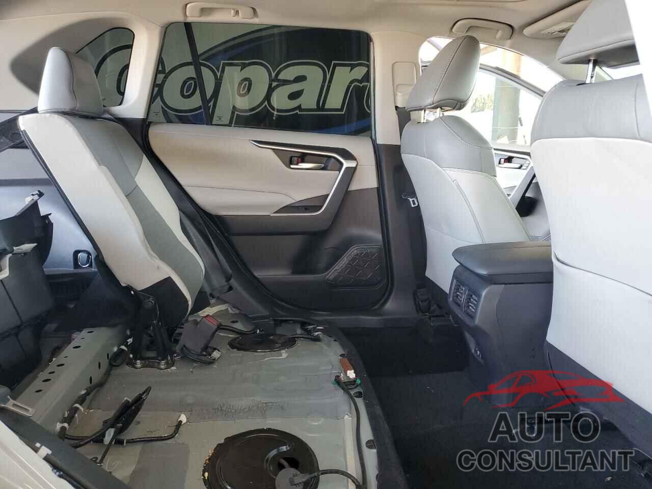TOYOTA RAV4 2021 - 2T3A1RFV9MW193632