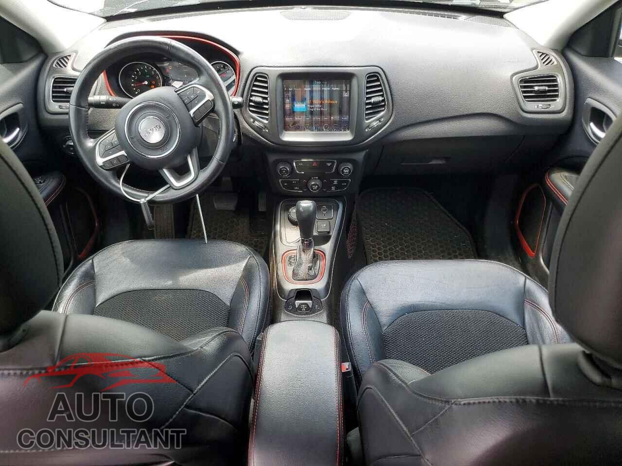 JEEP COMPASS 2017 - 3C4NJDDB2HT646418