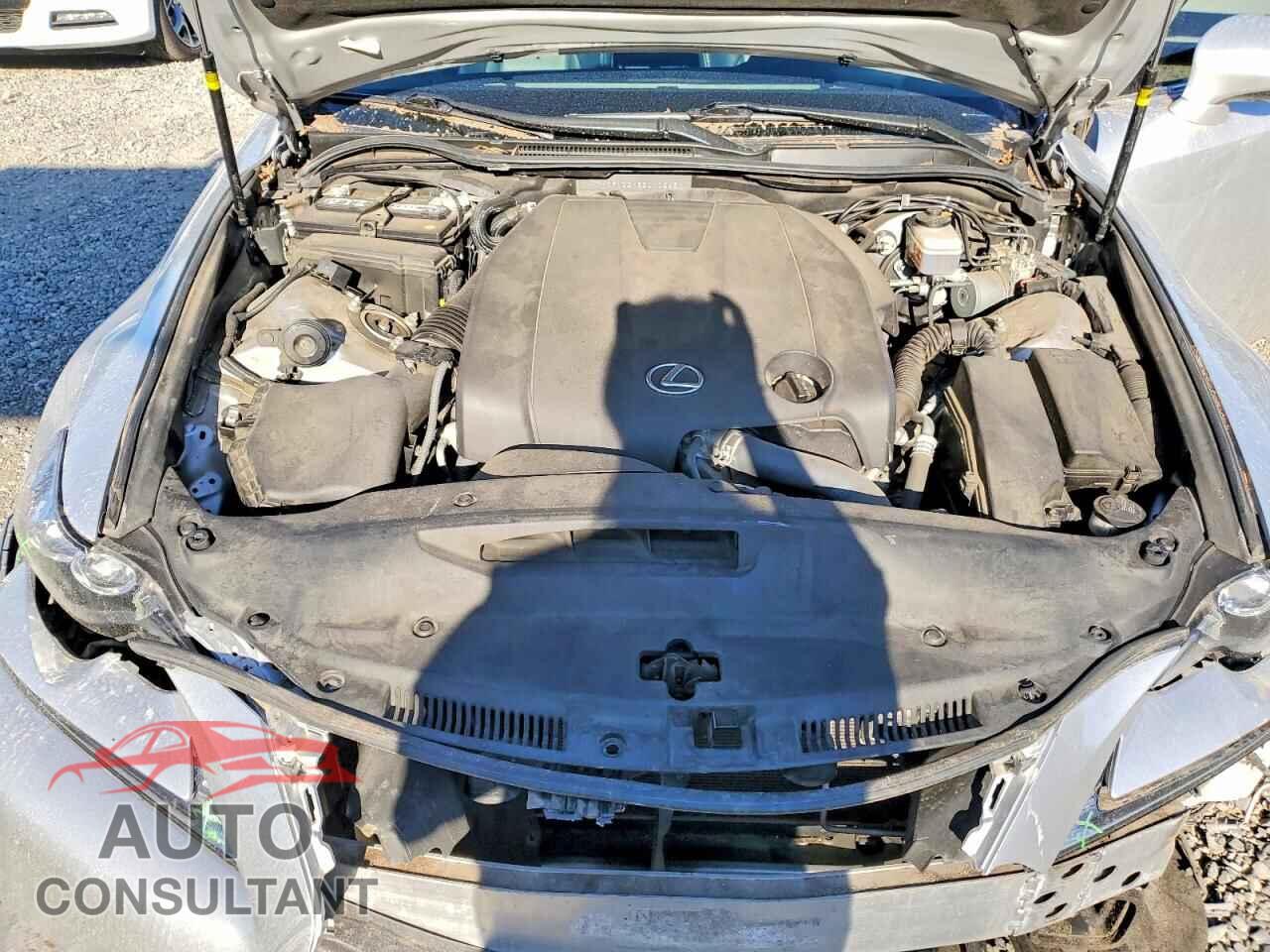 LEXUS IS 2014 - JTHCF1D2XE5010265