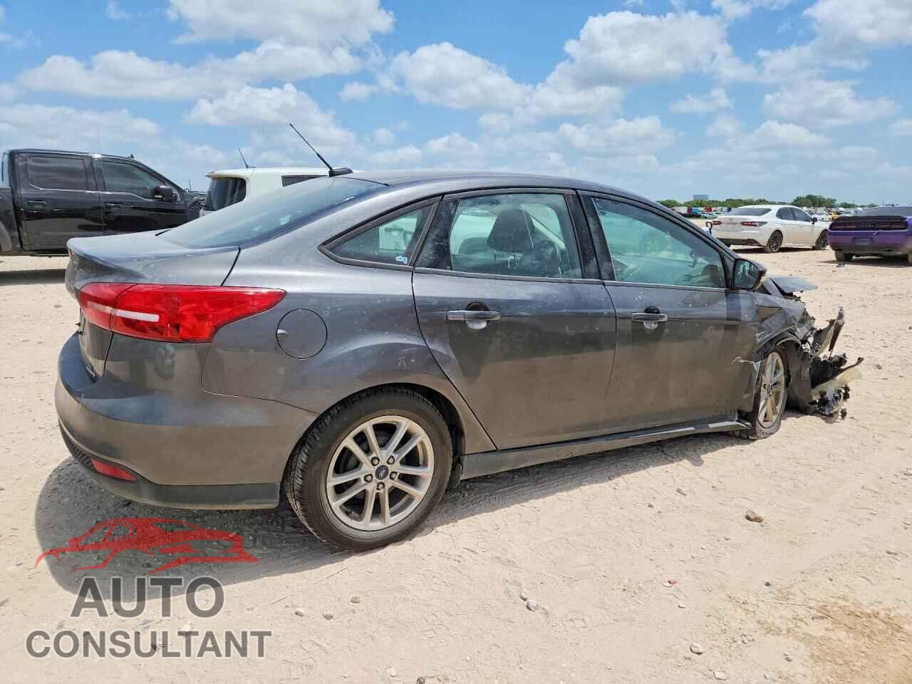 FORD FOCUS 2016 - 1FADP3F2XGL256698